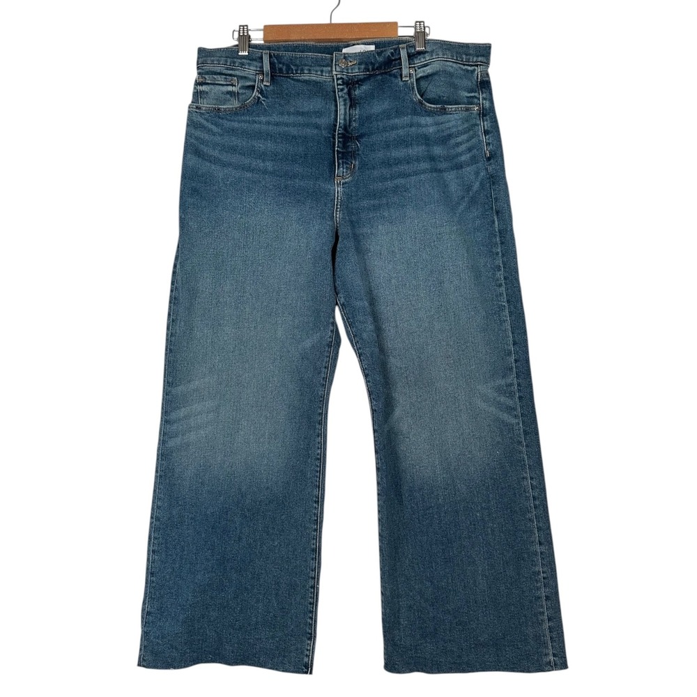 NWT Loft The Wide Leg Jeans Womens 34/18P Blue Denim High Rise Raw Hem Classic